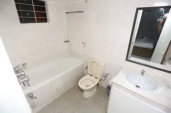 فندق ناغار فالي لمتد داكا 0*,
